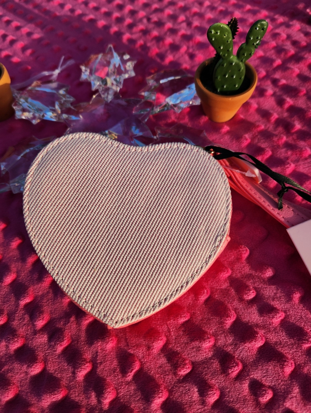 Juicy Couture Pink Heart Wristlet Coin Purse with Strawberry Embroidery - Picture 2 of 7